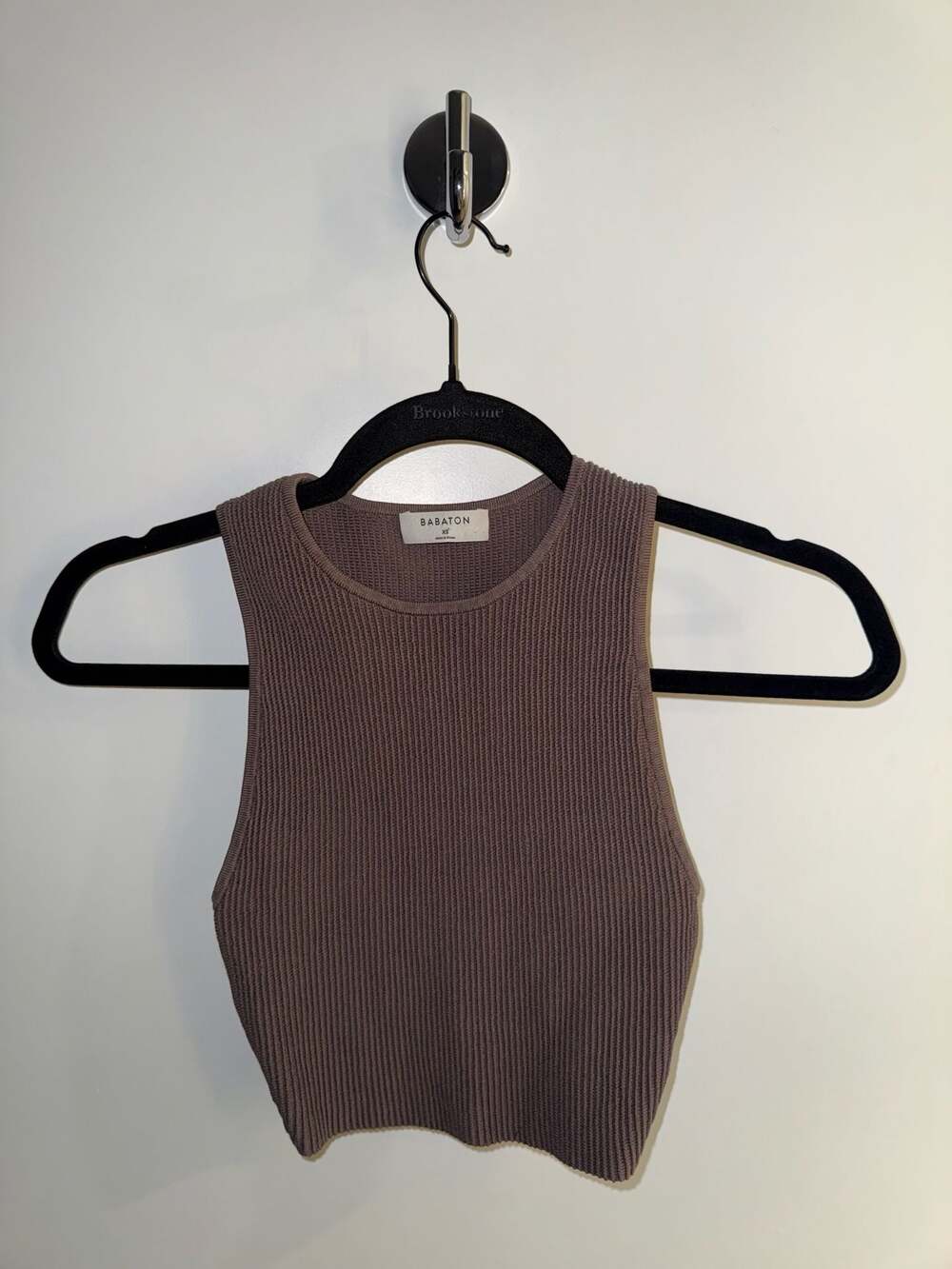 Babaton Sculpt Knit Racer Cropped Tank - Picture 1 of 6